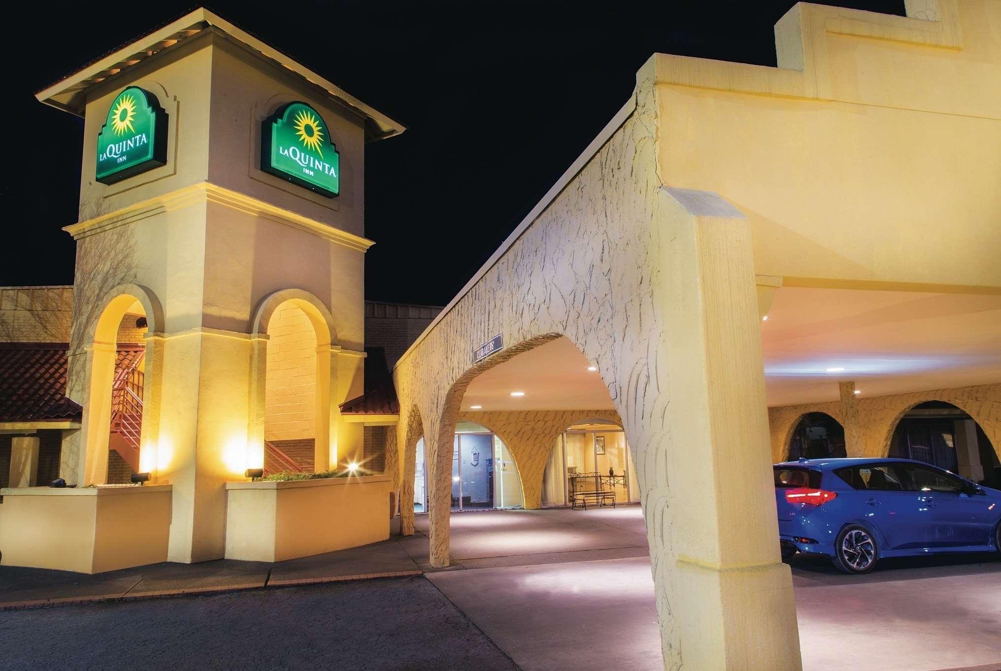 Days Inn By Wyndham Del Rio Exterior foto